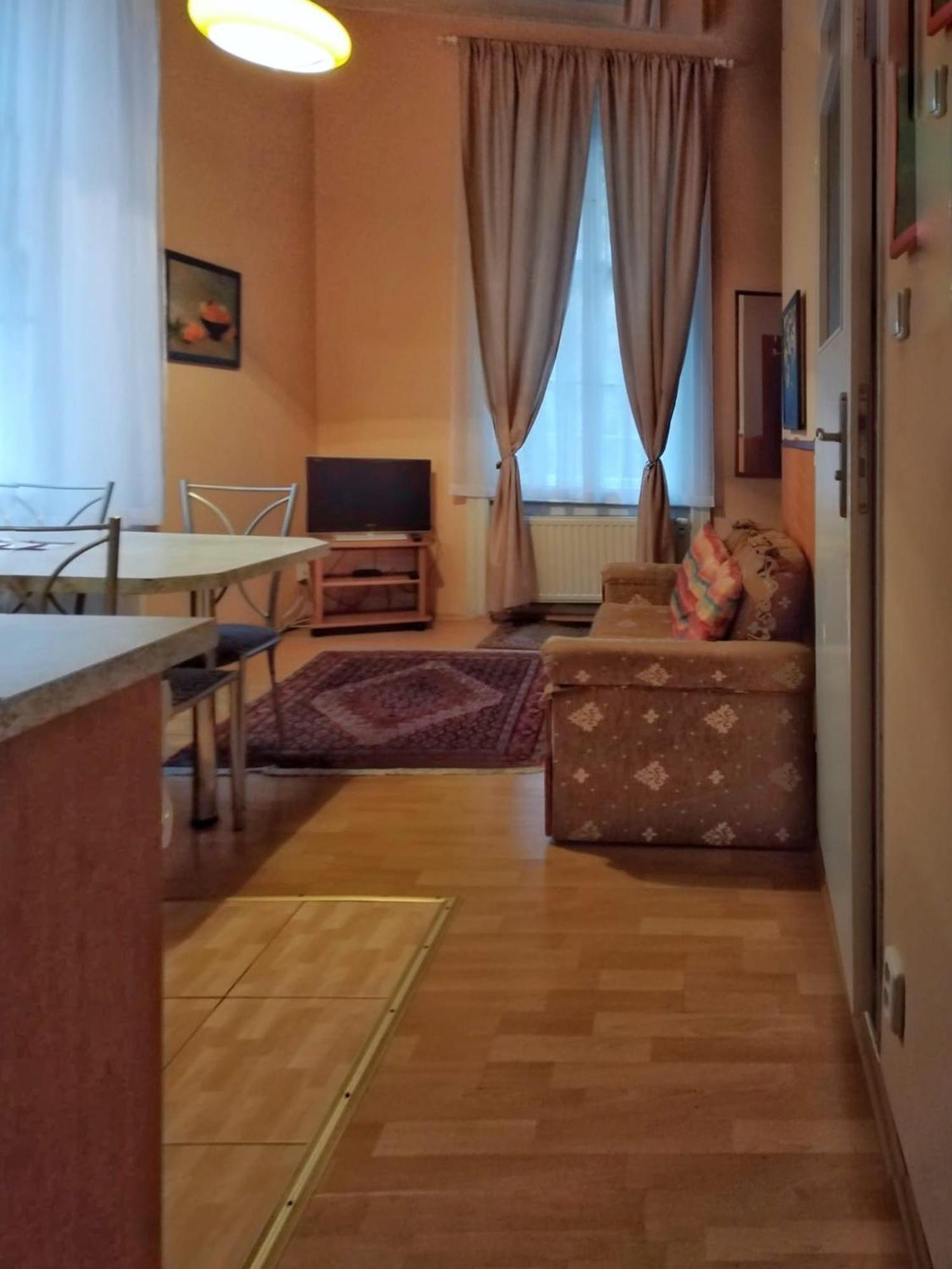 Delux Kolonada Daire Karlovy Vary Dış mekan fotoğraf