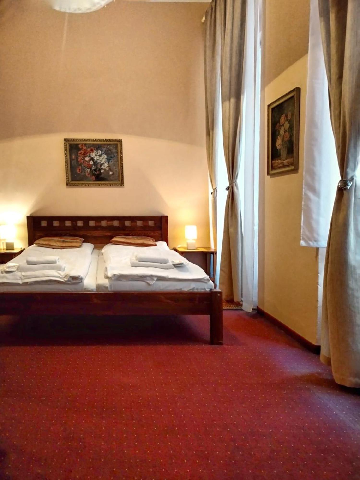 Delux Kolonada Daire Karlovy Vary Dış mekan fotoğraf